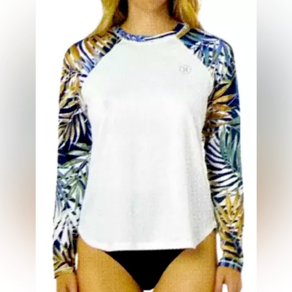 Hurley Long Sleeve Rash Guard Swim Shirt Swim UPF 50+ in White (S)